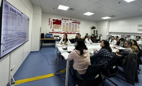 西安市人民醫(yī)院實(shí)驗(yàn)醫(yī)學(xué)部舉辦科研課題進(jìn)展匯報會暨2024年工作動員會 聚焦自然科學(xué)研究與試驗(yàn)發(fā)展，開啟學(xué)科建設(shè)新篇章